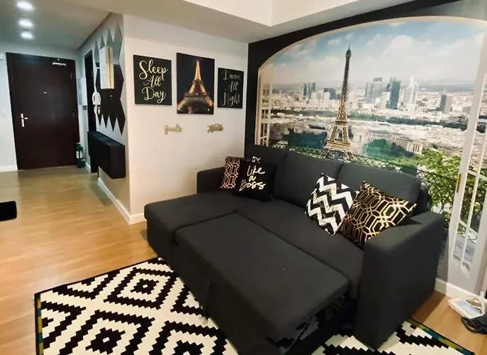 Paris Themed In Bgc Apartamento